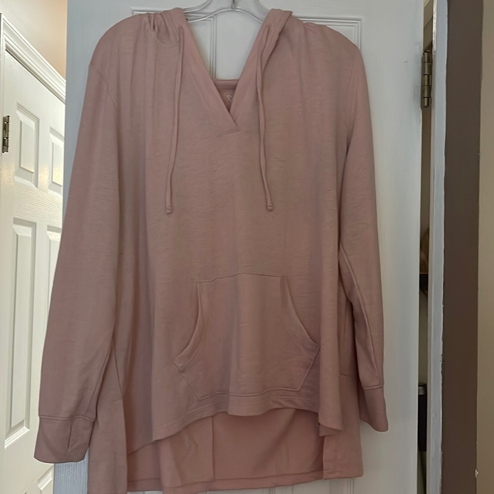 Livi Pink Hooded Pullover